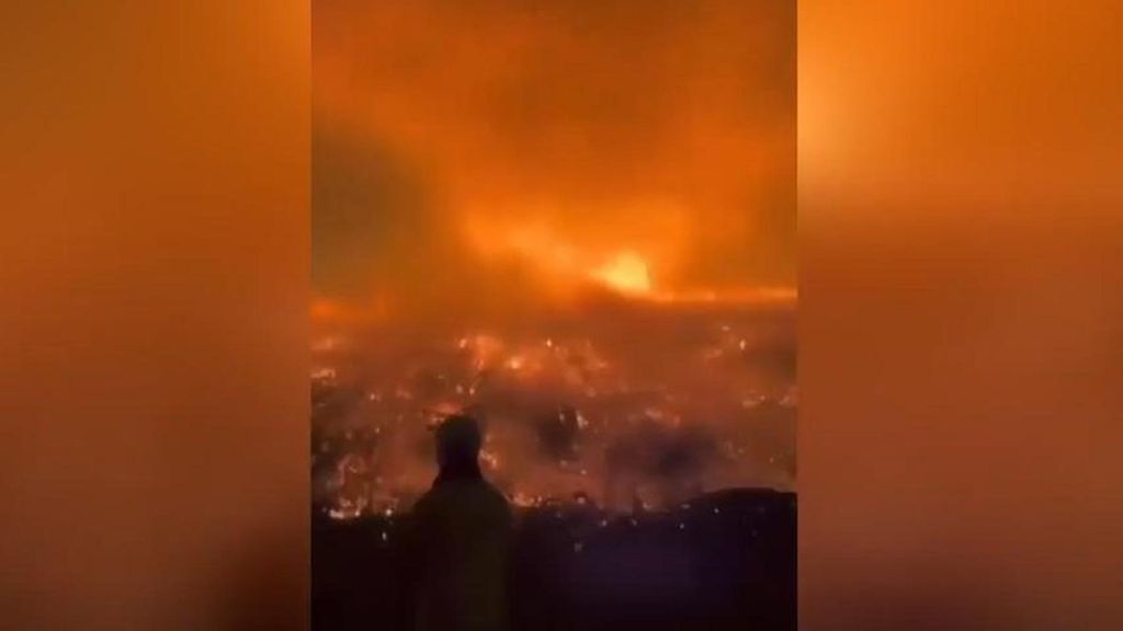 El tornado de fuego surgido en uno de los incendios de Portugal: las llamas arrasan ya 64.000 hectáreas