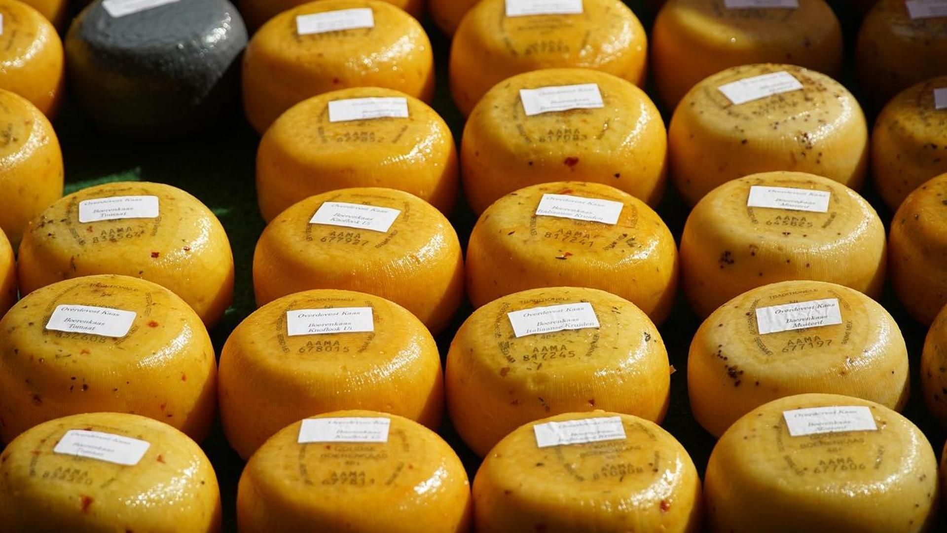 Alertan de la presencia de Listeria en quesos franceses distribuidos y vendidos en España