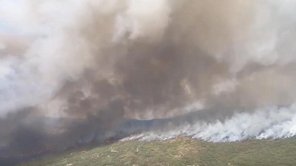 Una treintena de localidades y 1.4000 personas, desalojadas por las llamas en Castilla y León