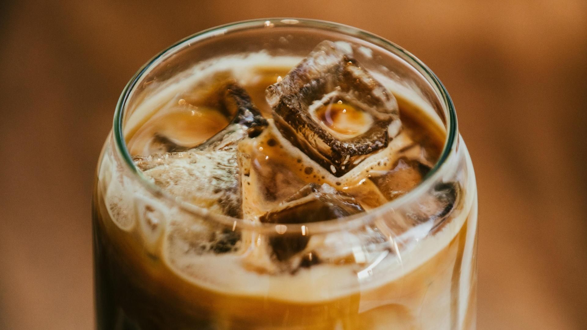 El café con hielo es una de las mejores bebidas del verano