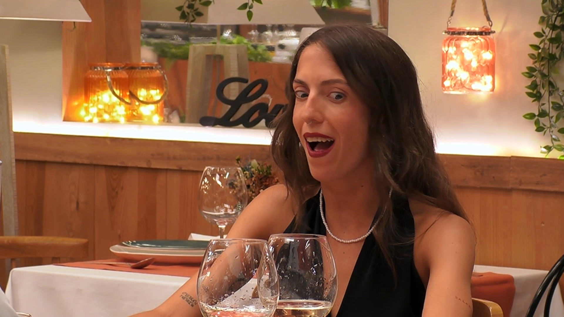 El flechazo imparable de una soltera catalana en ‘First Dates’: “Me ha flipado” El flechazo imparable de una soltera catalana en ‘First Dates’: “Me ha flipado”