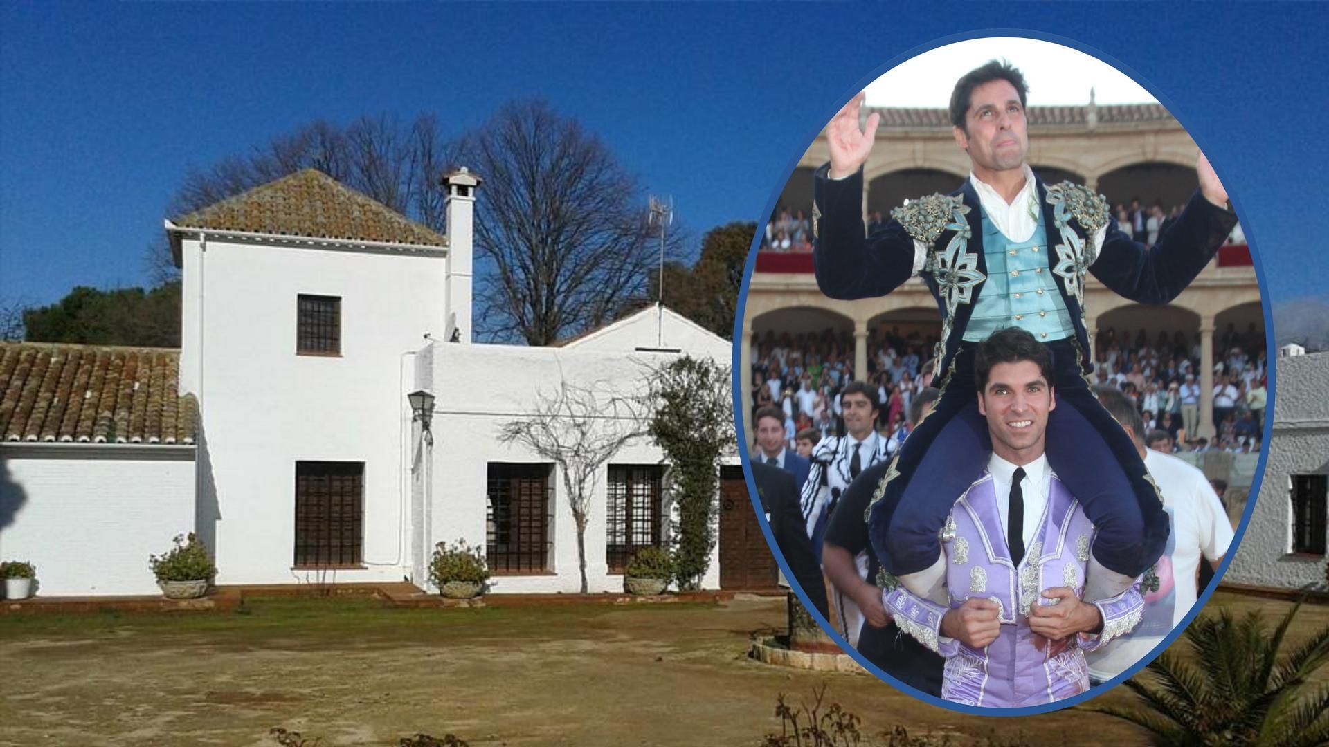 Exterior de la finca de Cayetano y Francisco Rivera, con ambos hermanos en imagen a la derecha Exterior de la finca de Cayetano y Francisco Rivera, con ambos hermanos en imagen a la derecha