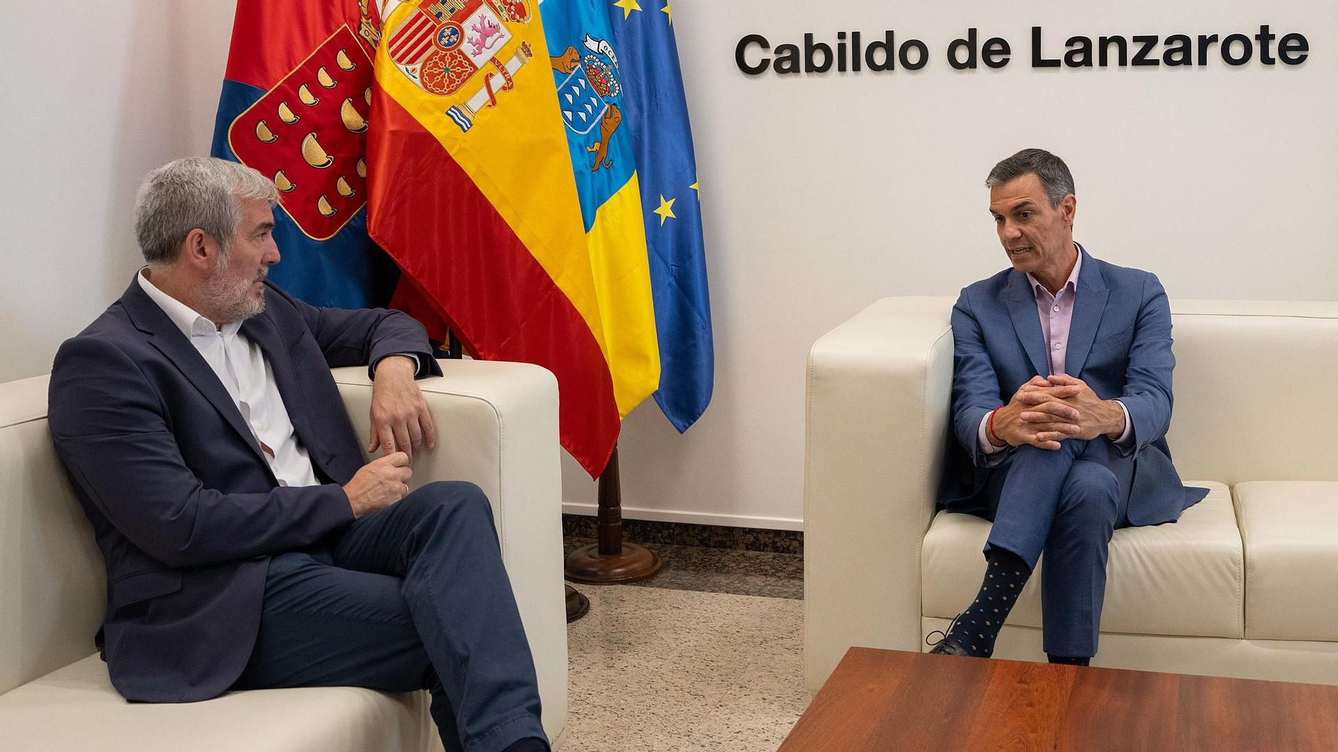 Fernando Clavijo y Pedro Sánchez