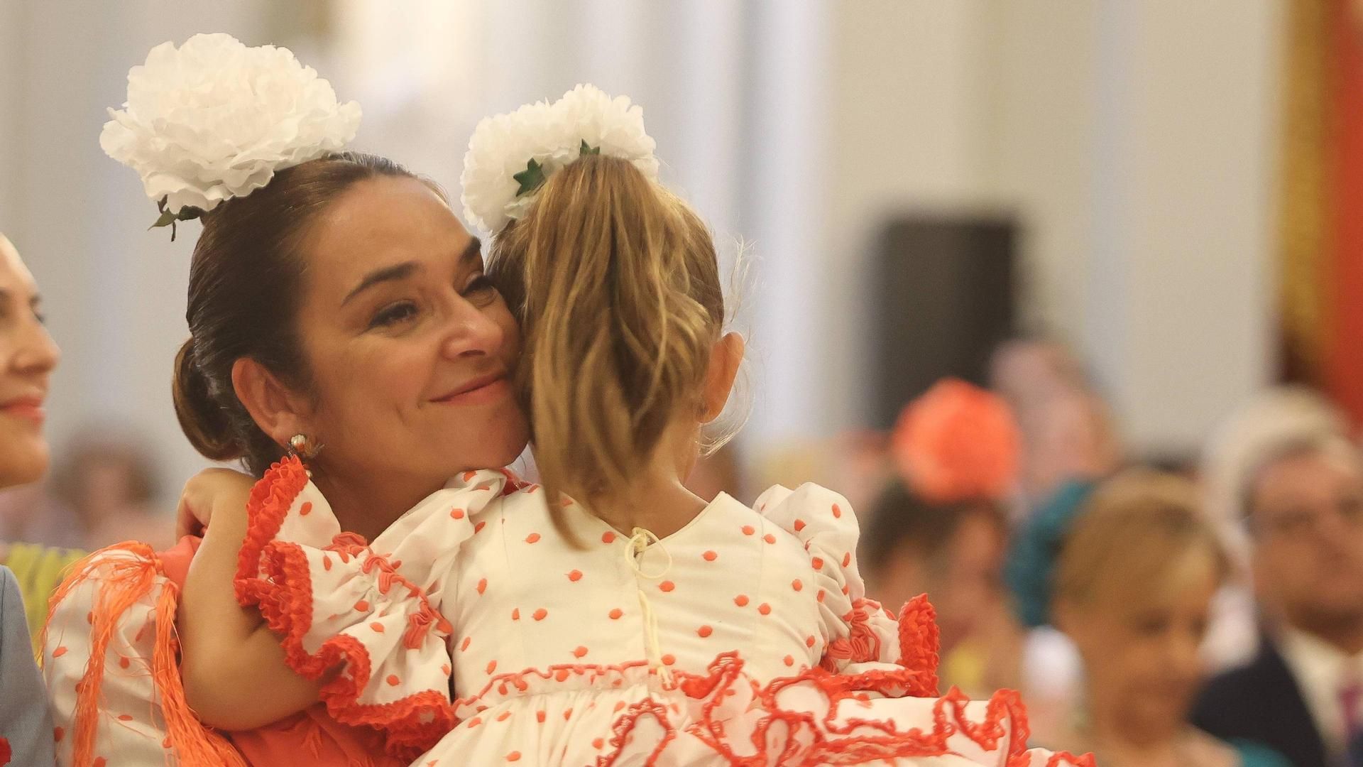 Toñi Moreno con su hija, Lola