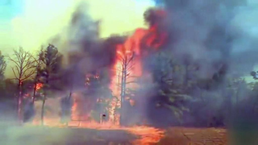 Cómo actuar si te sorprende un incendio forestal: las claves de un bombero para escapar a tiempo