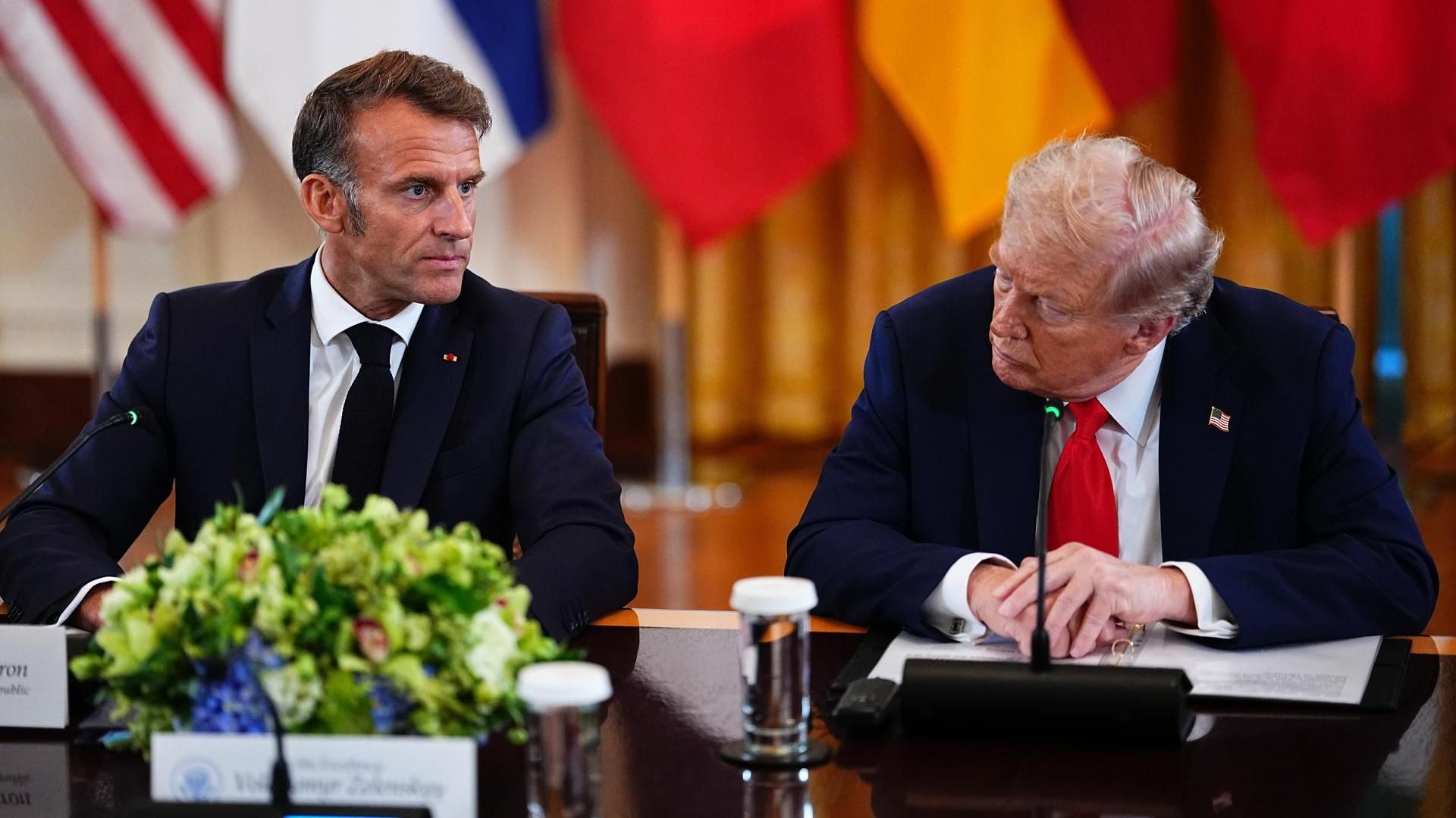 El presidente Donald Trump y el presidente francés Emmanuel Macron