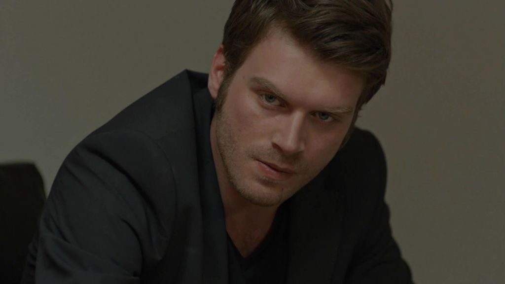 En busca del asesino Kuzey Güney Temporada 2 Capítulo 124