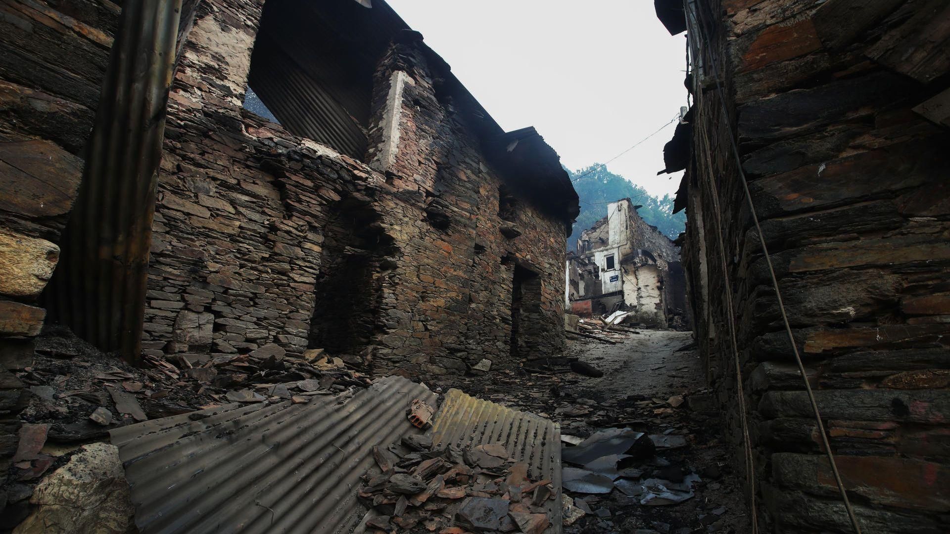 La desolación de los vecinos que han perdido todo en incendios como el de Lusio, en León: “No es el pueblo, son ruinas”