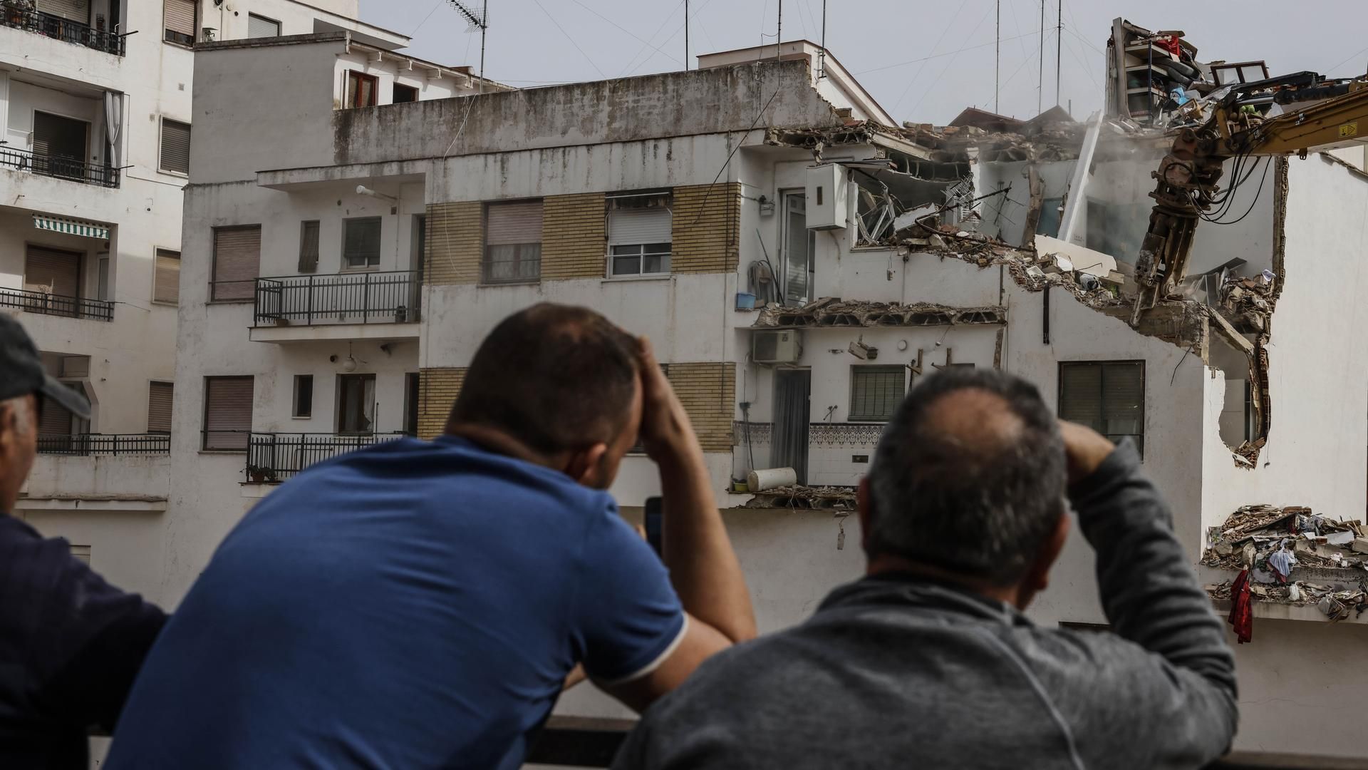 ROBER SOLSONA…20250224….VALENCIA……DEMOLICIÓN-CHIVA-DANA.