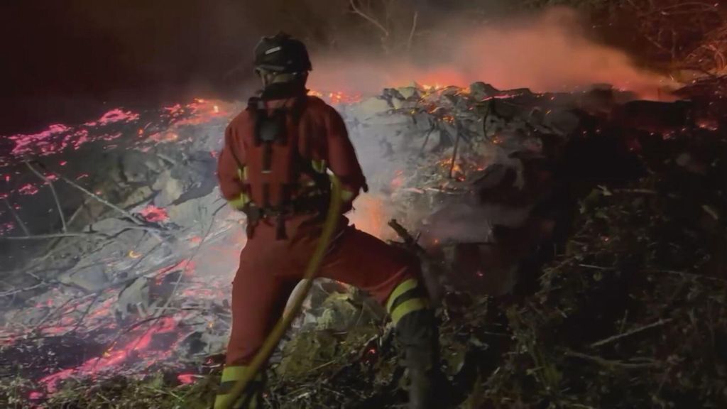 Cómo apagar un incendio: así trabajan los bomberos