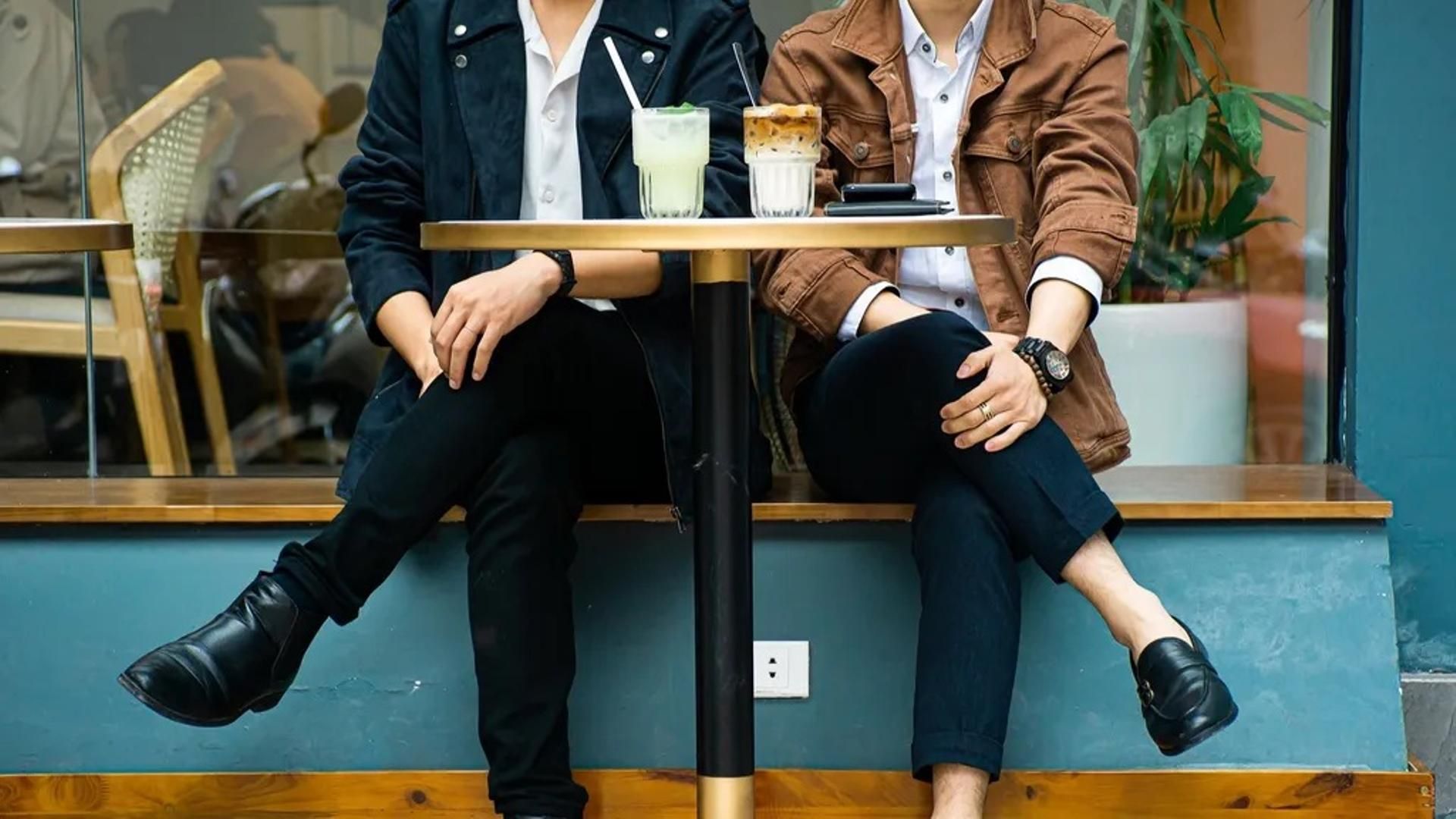 Compartiendo banco... y cuenta Compartiendo banco... y cuenta