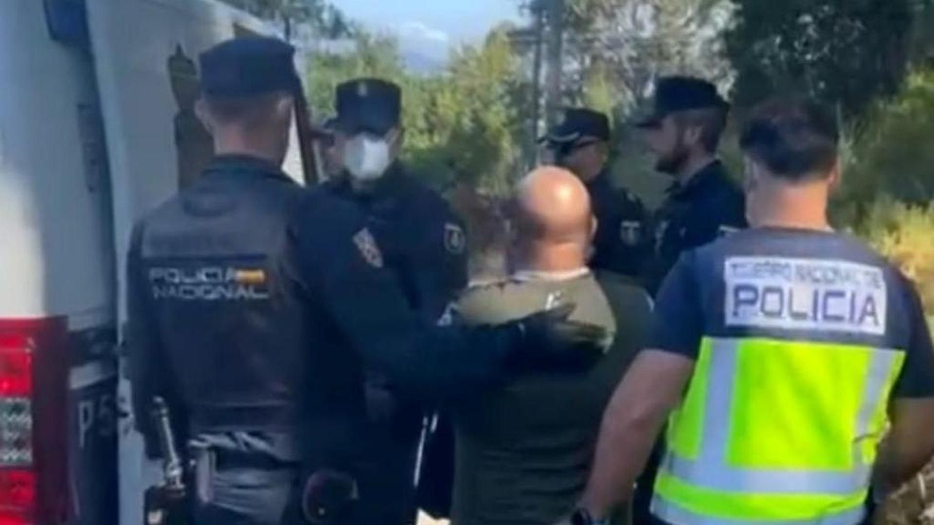 Detenidas tres personas por asaltar la casa de un nonagenario para robarle en la parroquia de Coruxo, en Vigo.