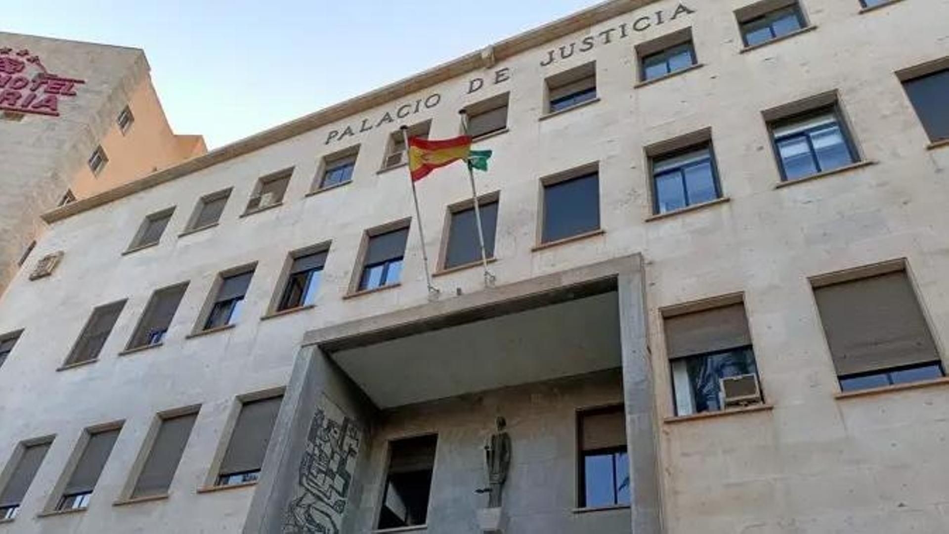 El detenido por el apuñalamiento mortal en Berja, Almería, a prisión provisional: se defendió tras intentar "dejar las tonterías"