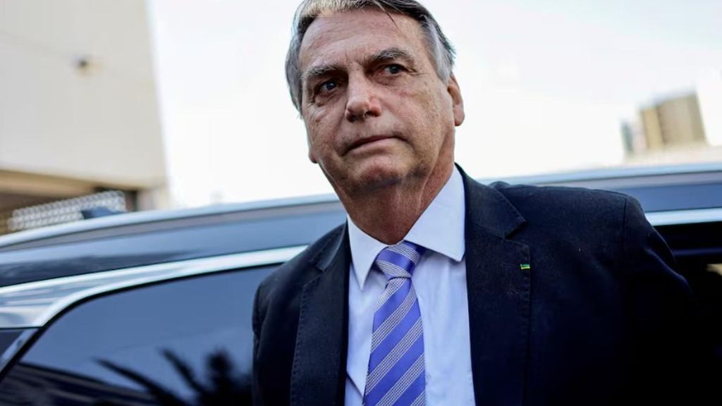 La defensa de Jair Bolsonaro recurrirán la condena a 27 años de cárcel: "Son absurdas y desproporcionadas"