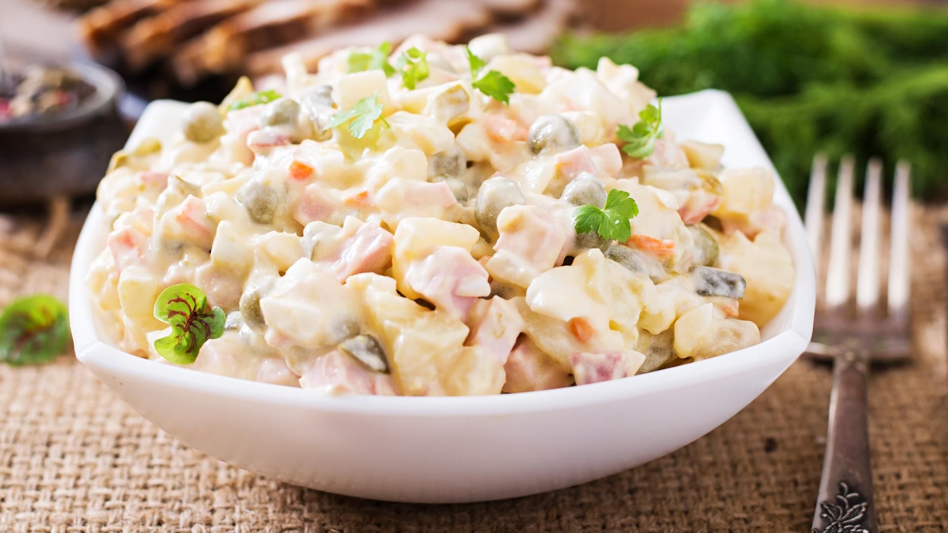 Esta receta de ensaladilla rusa te ayudará a mejorar esa incómoda sensación de hinchazón. Esta receta de ensaladilla rusa te ayudará a mejorar esa incómoda sensación de hinchazón.