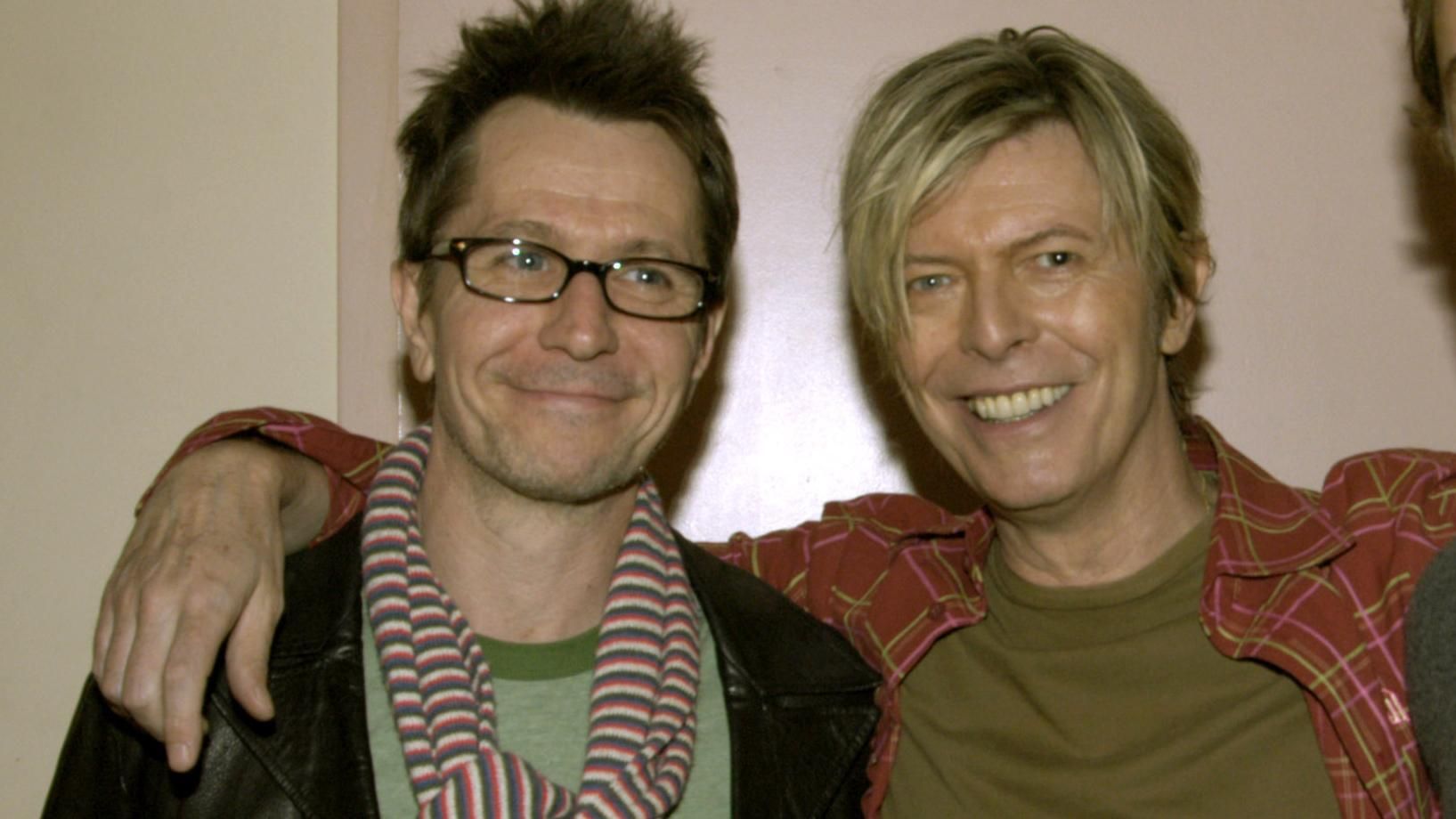Gary Oldman recuerda su amistad con Bowie