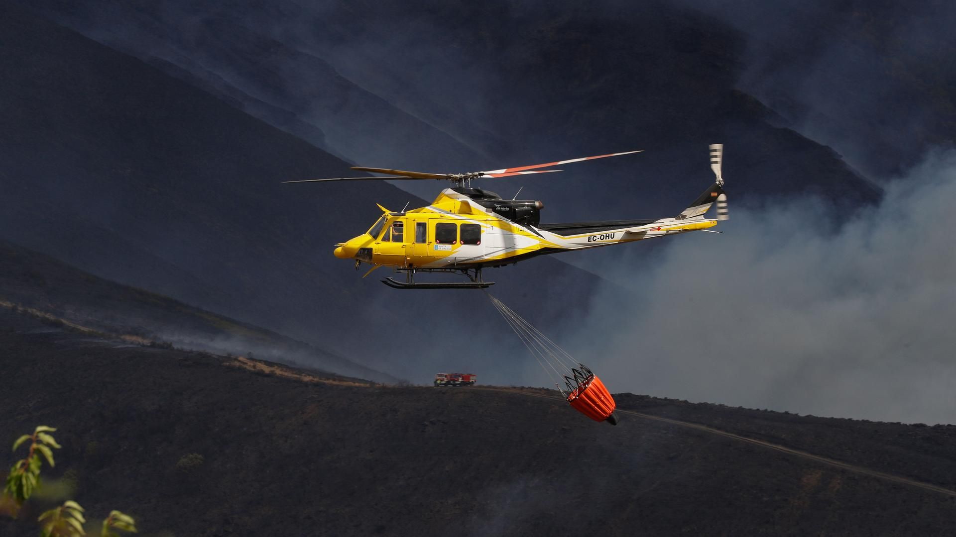 El incendio de Larouco, en Ourense, es ya el cuarto peor incendio de la historia de España