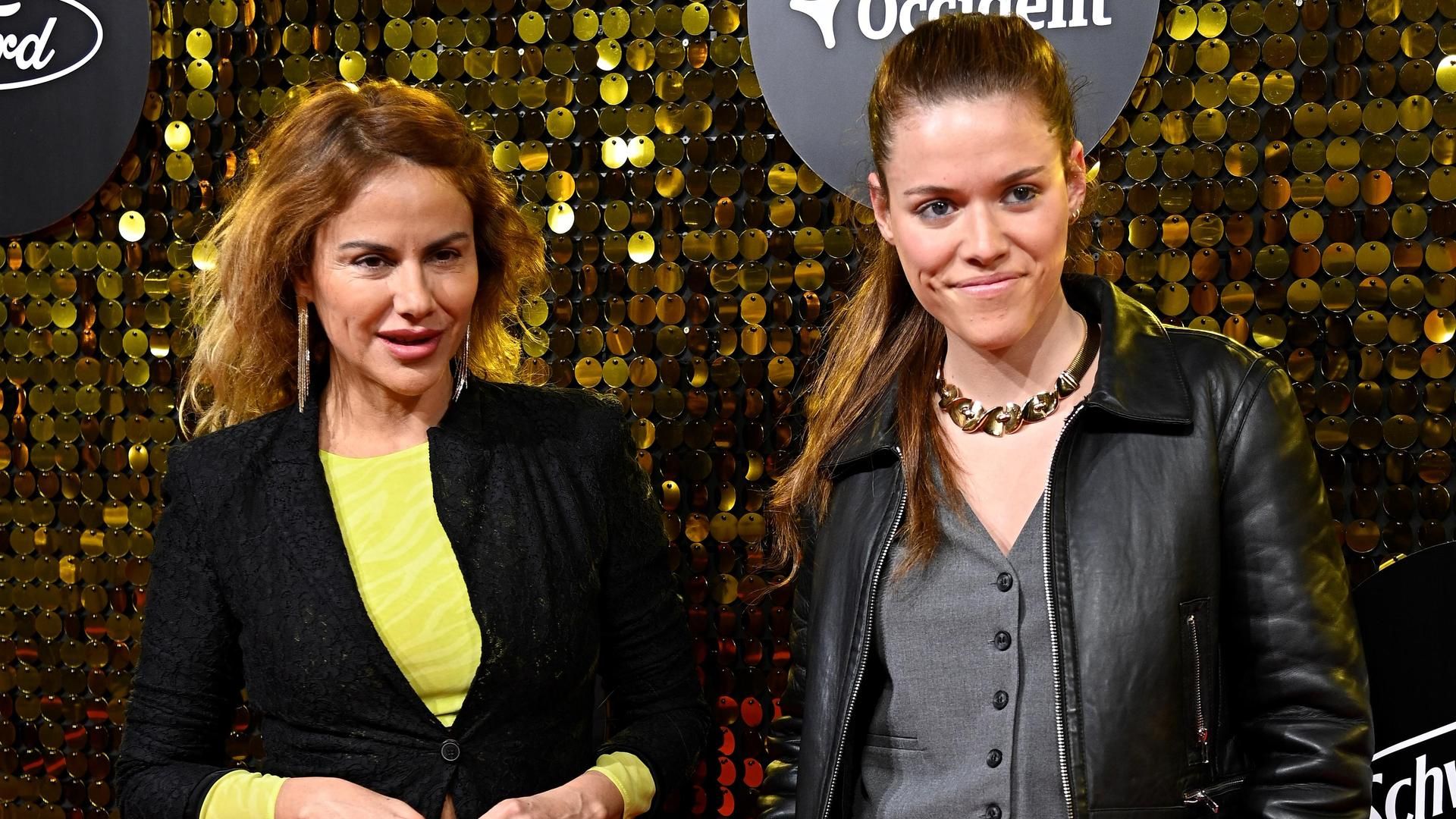 Mónica Hoyos y su hija Luna