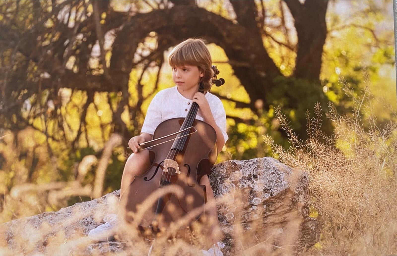 Rubén, niño prodigio del violonchelo