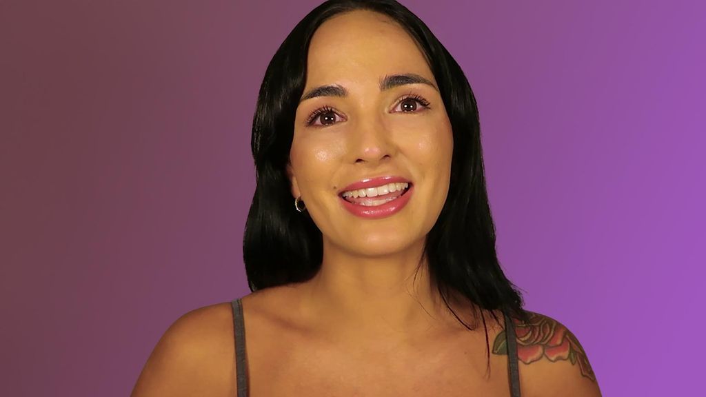 Claudia Bavel, rota de dolor, anuncia su ruptura con Mangel Alta intensidad by Claudia Bavel Temporada 1 Capítulo 1