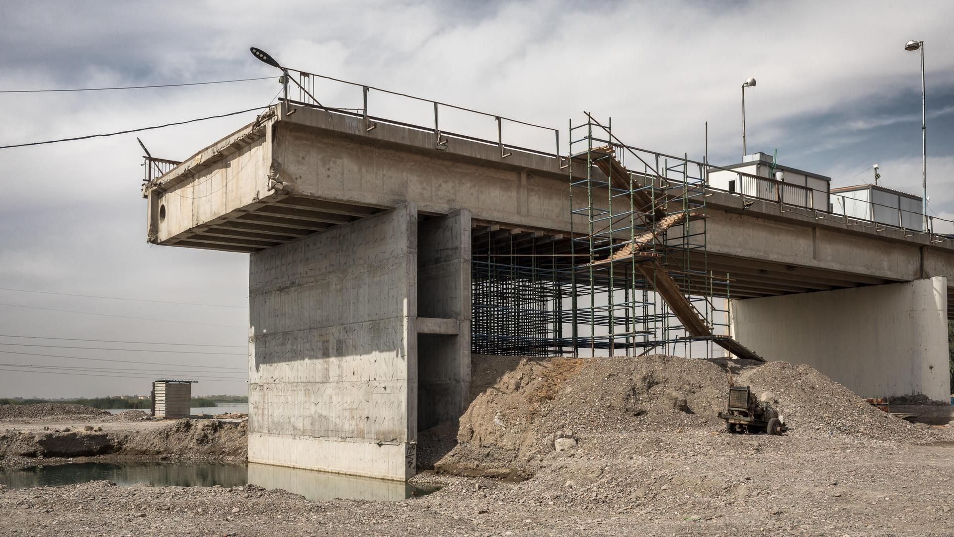 Muere un miembro de las fuerzas de seguridad sirias tras un ataque suicida del Estado Islámico en el este del país