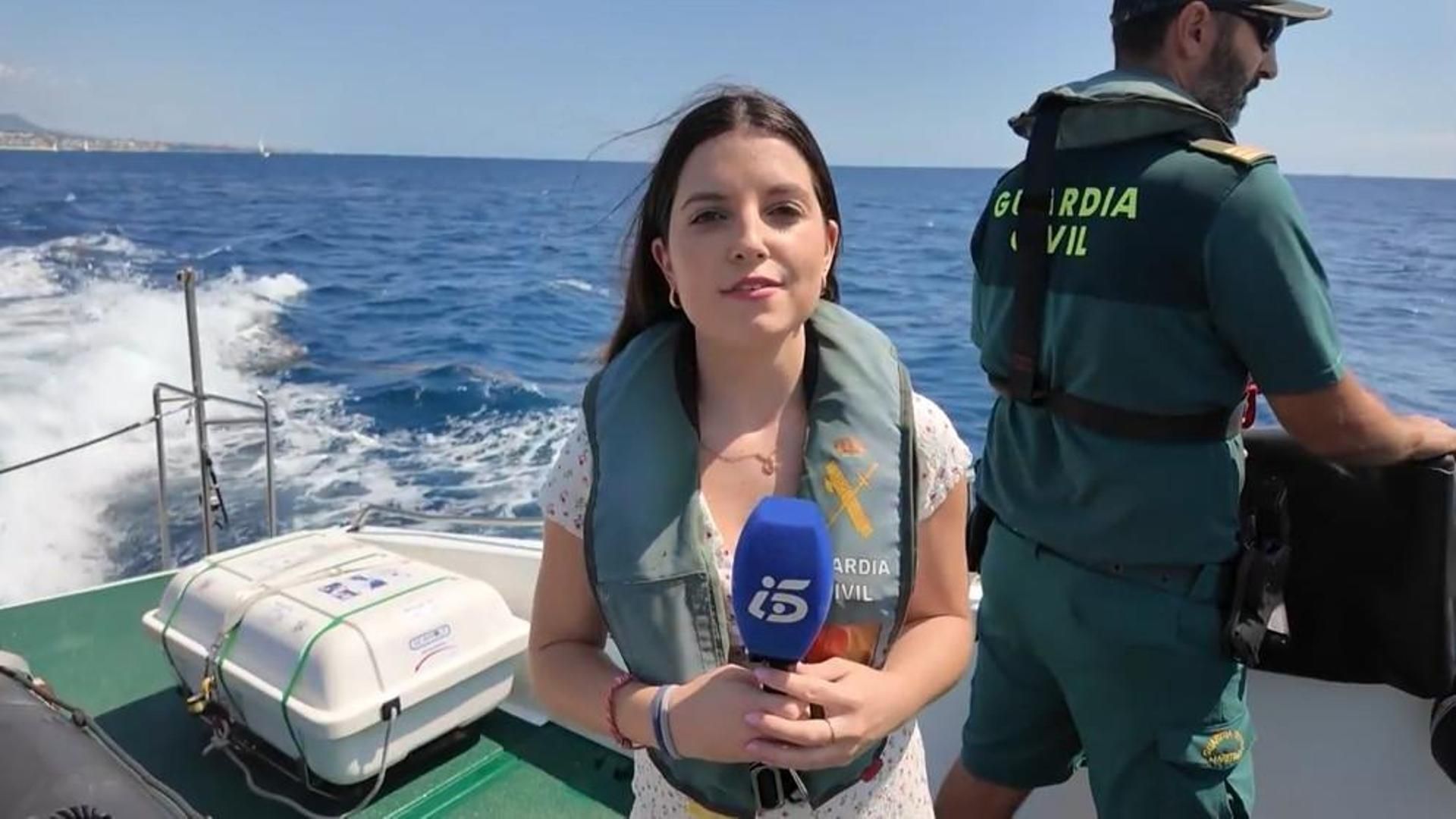 Así patrulla la Guardia Civil por la costa española: tener la documentación al día, clave para navegar