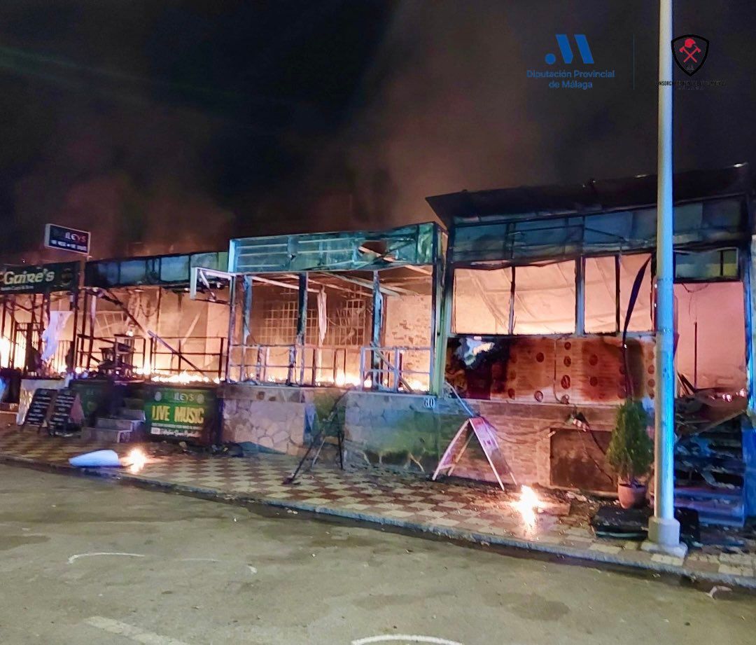 Incendio 7 locales Torremolinos