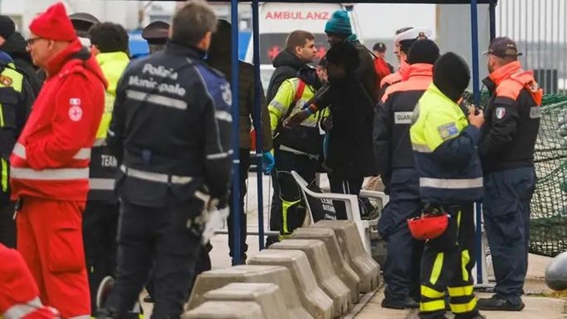 Mueren ahogadas tres hermanas, menores de edad, durante el naufragio de una embarcación en el Mediterráneo