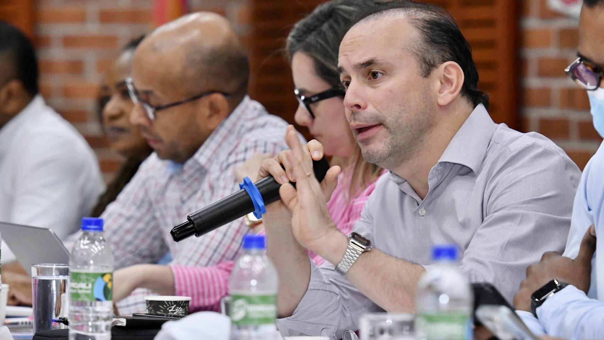 Alejandro Eder, alcalde de Cali, Colombia, en una imagen de sus redes sociales