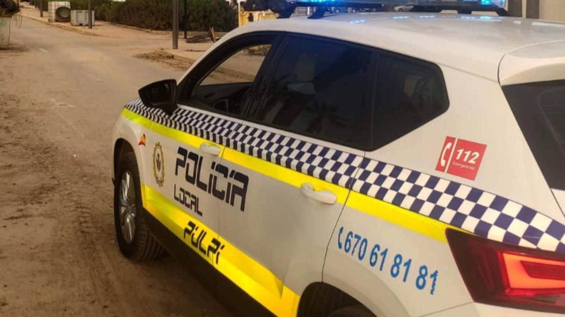 Archivo - Un vehículo de la Policía Local de Pulpí (Almería).