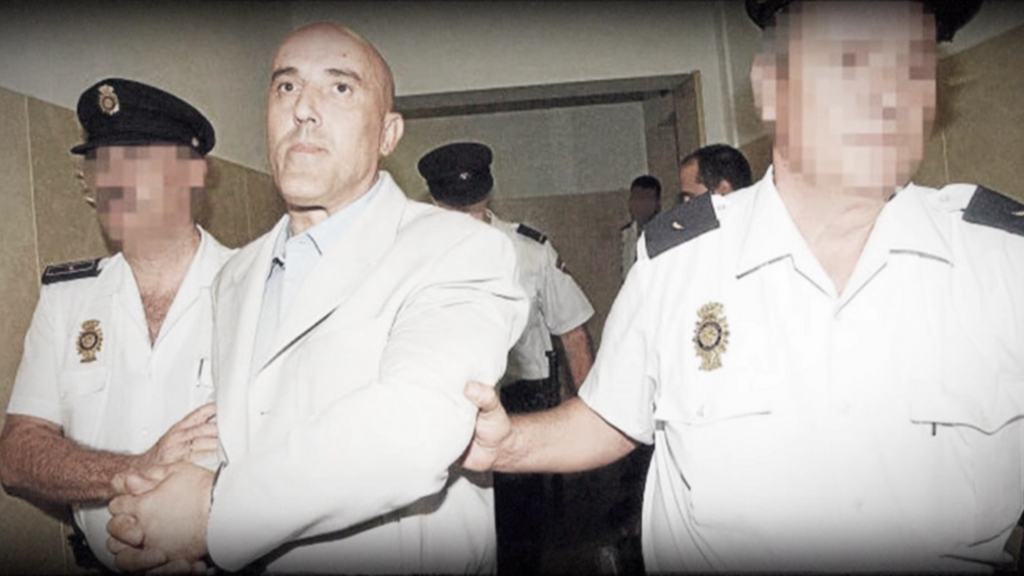 La banda revive sus últimos momentos con Ángel Suárez y siembra la duda sobre la causa de su muerte: "me puede costar la vida”