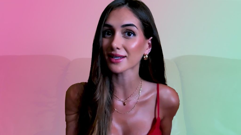 Maica Benedicto desvela cuáles son los requisitos que tiene que tener su chico ideal Obvio microbio Temporada 1 Top Vídeos 22