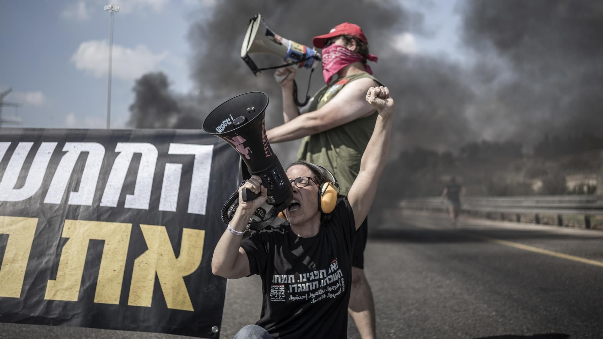 Indignación en las calles de Israel por los ataques en Gaza que ponen en peligro la vida de los rehenes Indignación en las calles de Israel por los ataques en Gaza que ponen en peligro la vida de los rehenes