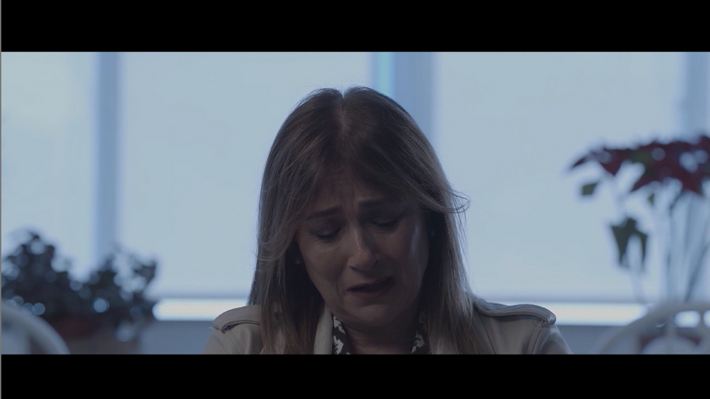 La madre de Marta Calvo se rompe a llorar en 'Código 10' al recordar el asesinato de su hija en Manuel (Valencia)