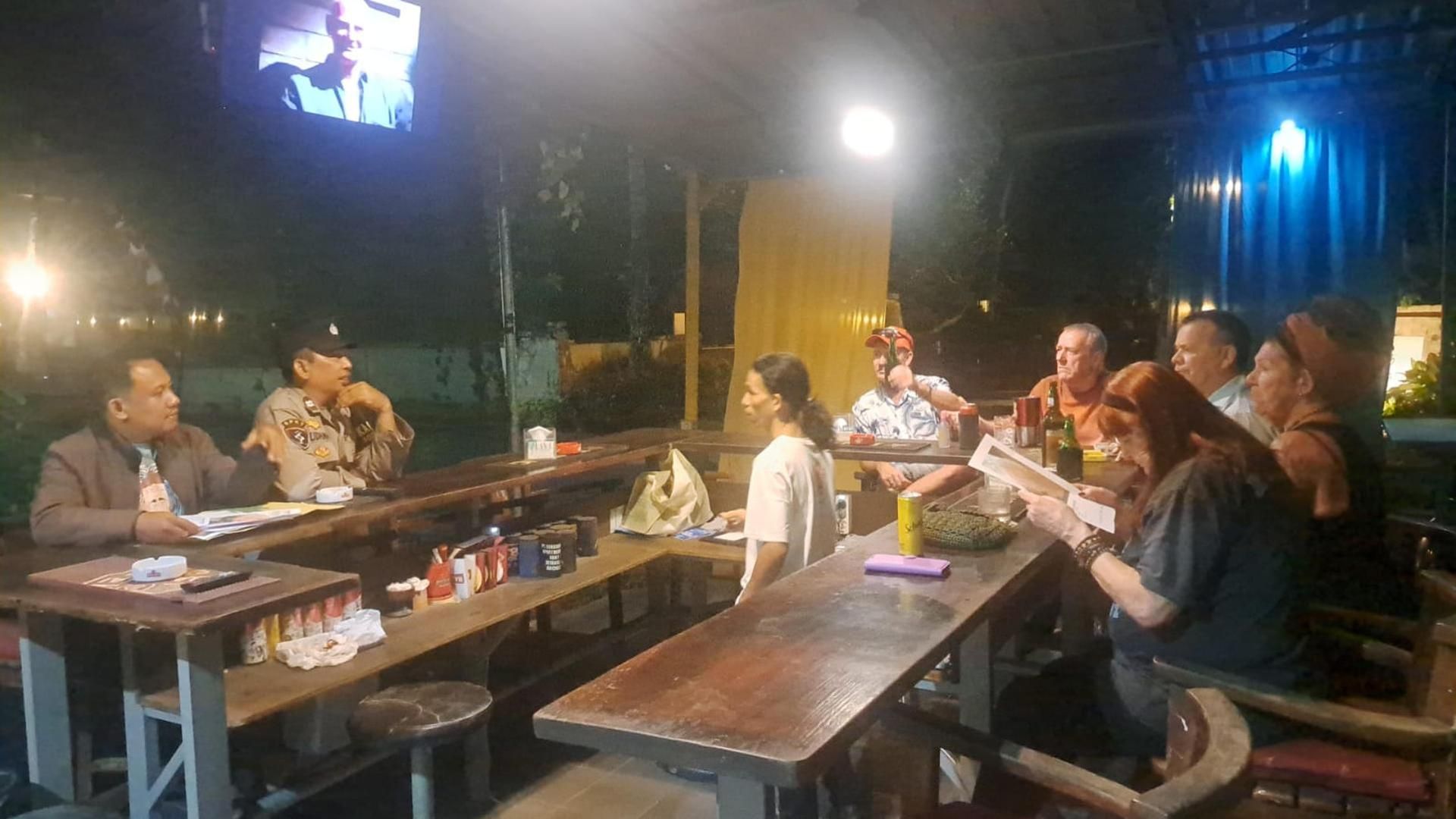 La Policía de Indonesia amplía la búsqueda de la gallega desaparecida en Lombok