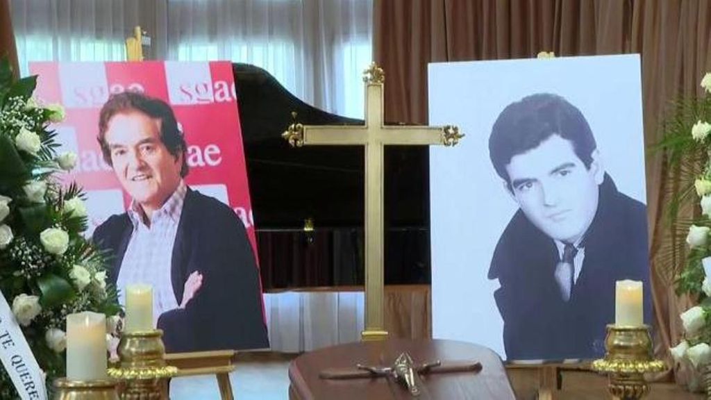 Personalidades del mundo de la música dan el último adiós a Manuel de la Calva: "No lloréis por él, no le gustaría"