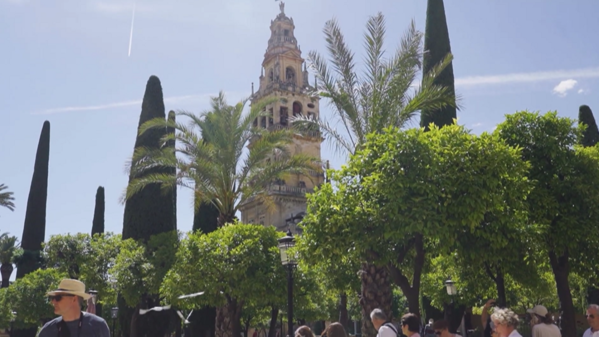 'Viajeros Cuatro' se adentra en la única sinagoga superviviente de Andalucía y en la Mezquita-Catedral de Córdoba: "Es maravilloso" 'Viajeros Cuatro' se adentra en la única sinagoga superviviente de Andalucía y en la Mezquita-Catedral de Córdoba: "Es maravilloso"