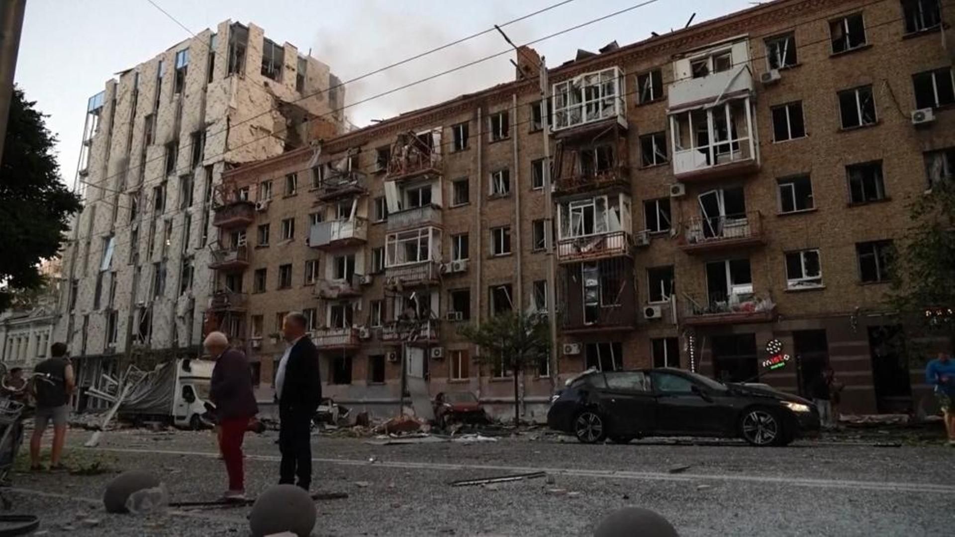 Ataque "masivo" ruso contra objetivos civiles en la capital de Ucrania: Kiev responde lanzando drones Ataque "masivo" ruso contra objetivos civiles en la capital de Ucrania: Kiev responde lanzando drones