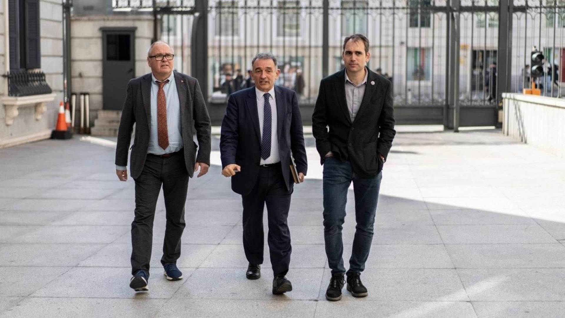 IU impulsa iniciativa en el Congreso contra agresiones fascistas tras el ataque a un periodista