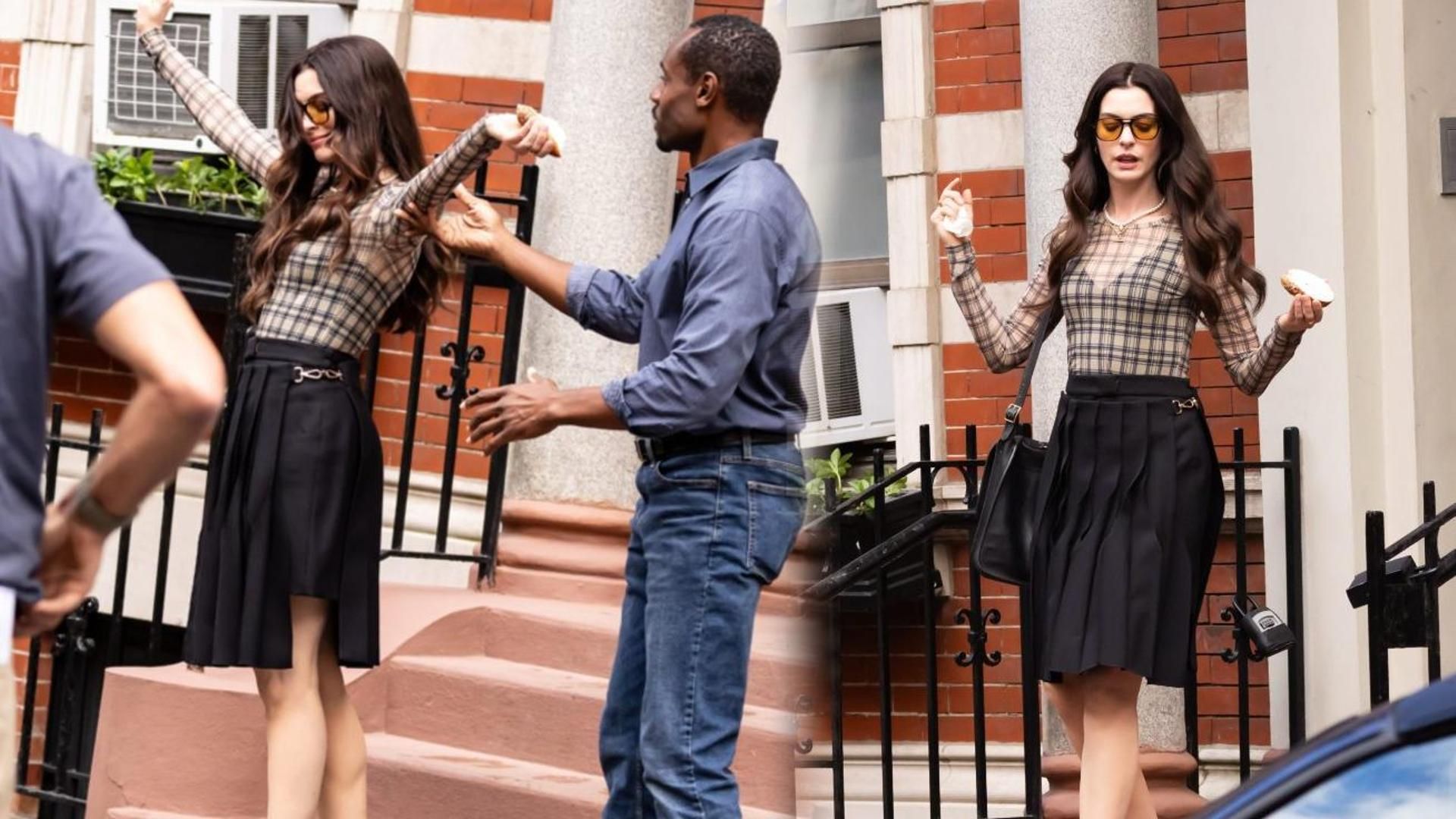 La aparatosa caída de Anne Hathaway mientras bajaba unas escaleras: la actriz se levantó con su tacón en la mano