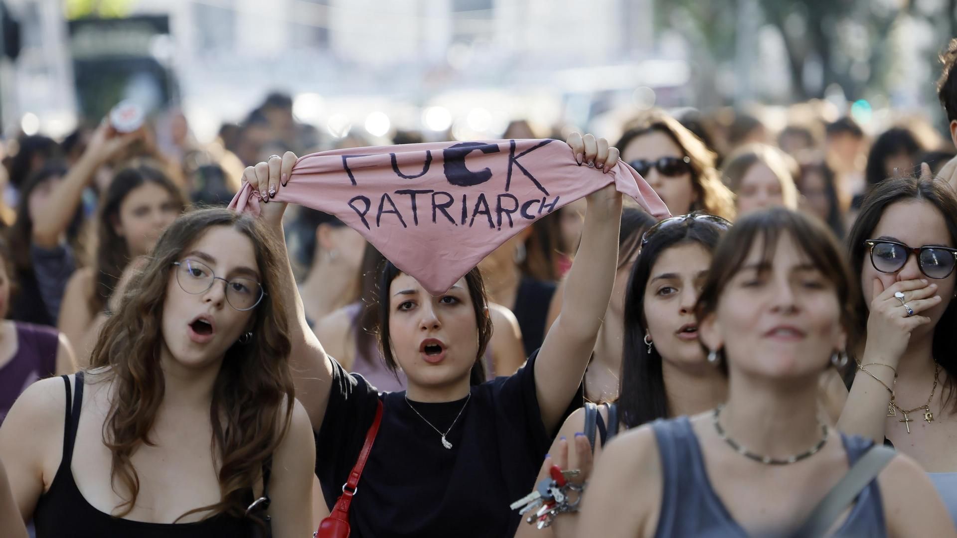 Las autoridades italianas investigan la difusión de imágenes de mujeres en un portal con contenido machista