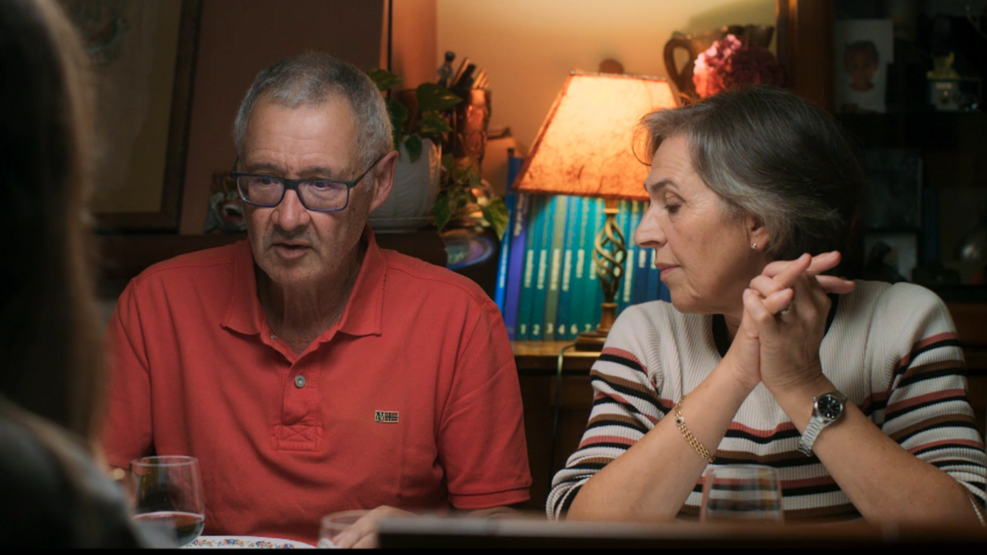 Los padres de Ana Peleteiro detallan el duro proceso de adopción: "Tuvimos miedo de traerla a un mundo de blancos" Los padres de Ana Peleteiro detallan el duro proceso de adopción: "Tuvimos miedo de traerla a un mundo de blancos"