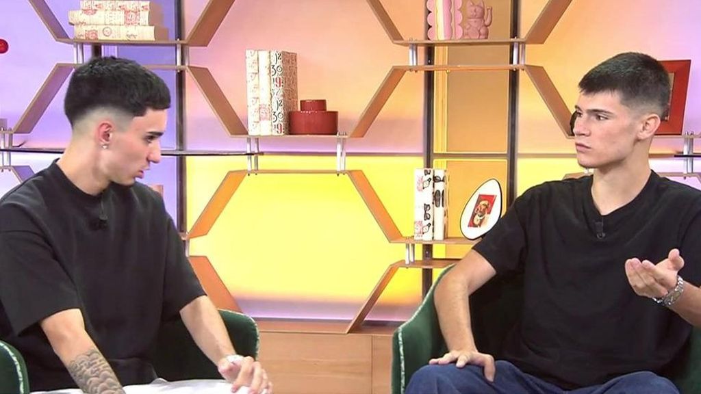 Le confiesa a su mejor amigo en directo que se ha acostado con su novia: “No puedo dormir tranquilo”