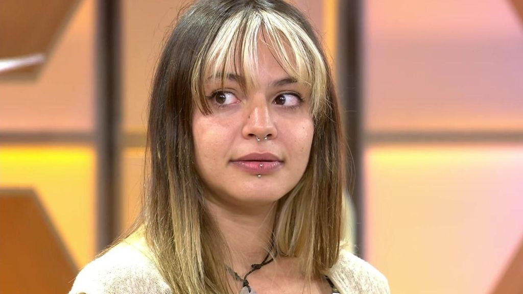 Le exige a su examiga que salde su deuda de 189 euros y ella le acusa de buscar fama: "Viviste dos meses de gratis en mi casa"