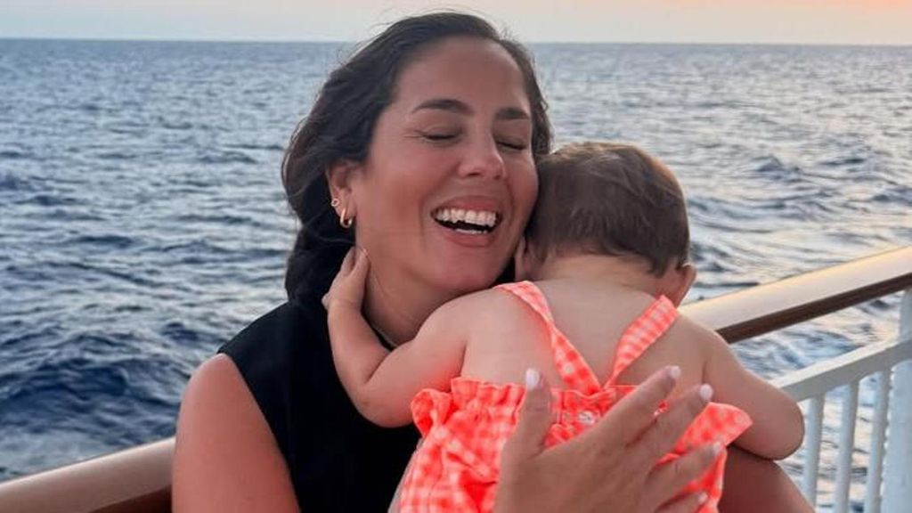 Anabel Pantoja y su hija Alma