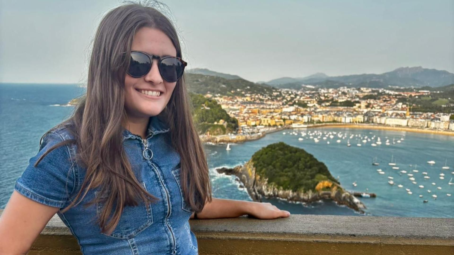 Carolina Mesa Vaya, la joven sevillana que padece Ataxia de Friedreich