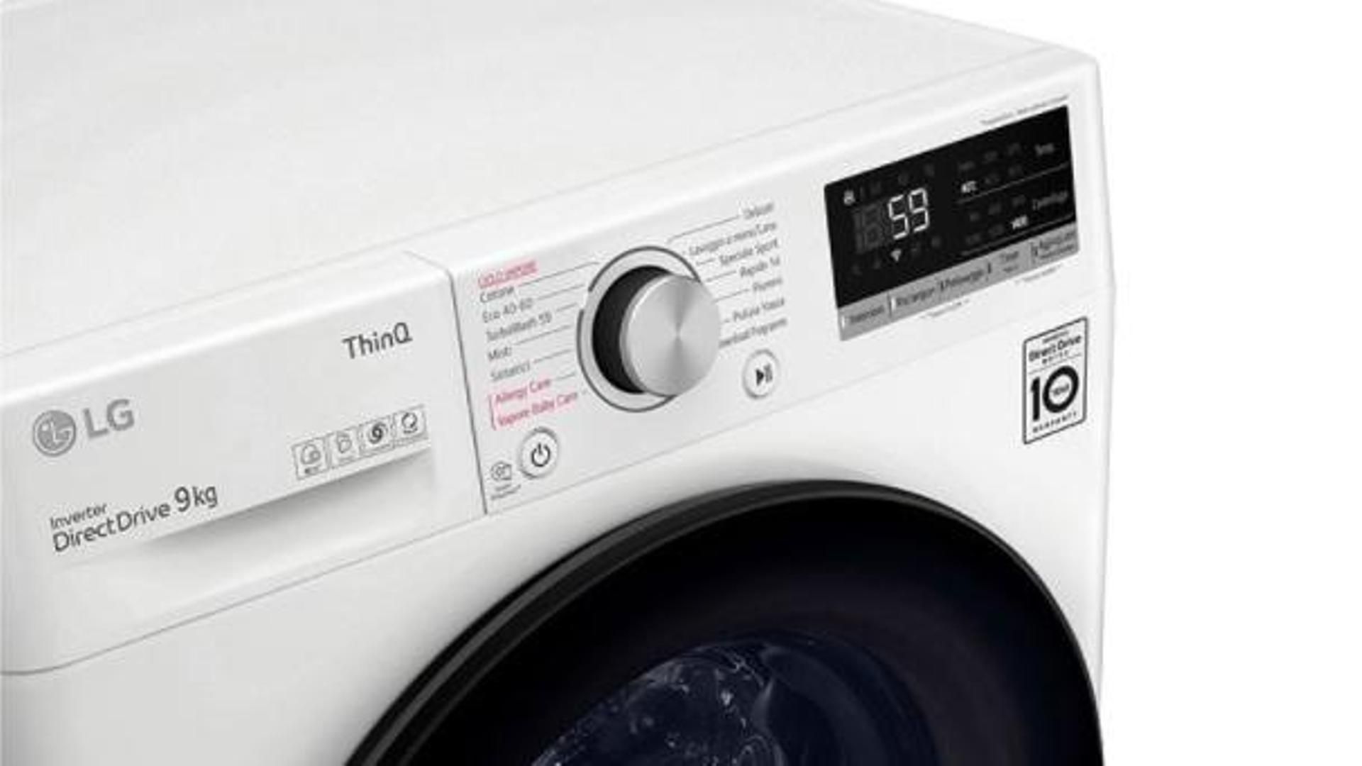 Revisar la pestaña del cajetín de la lavadora puede mejorar el lavado y evitar problemas.