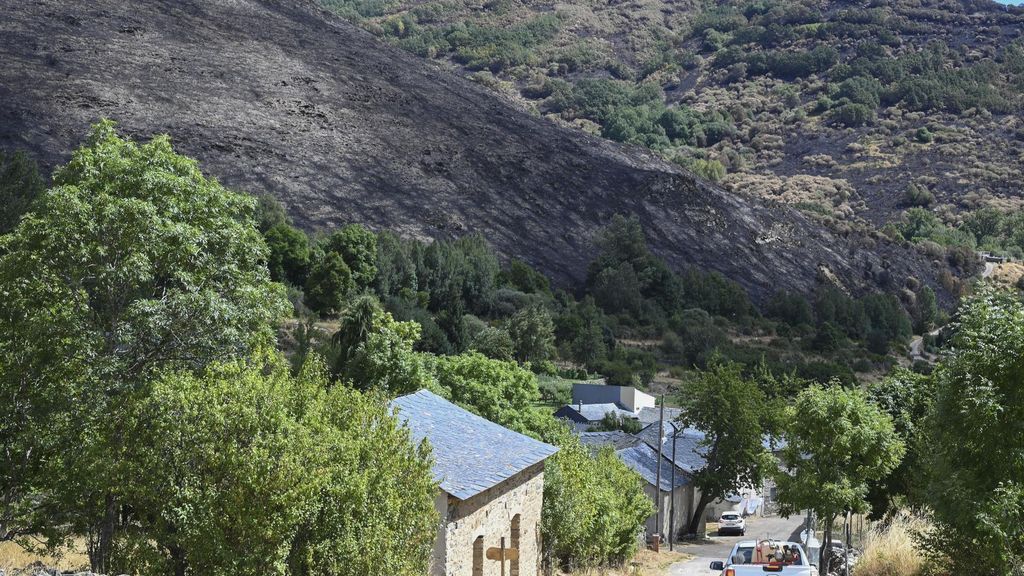 El incendio de Fasgar baja a nivel 1 de peligrosidad