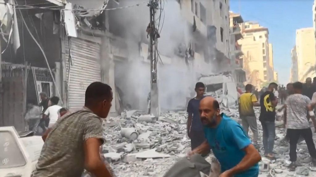 Ataque a edificio residencial en Ciudad de Gaza se cobra una veintena de muertos