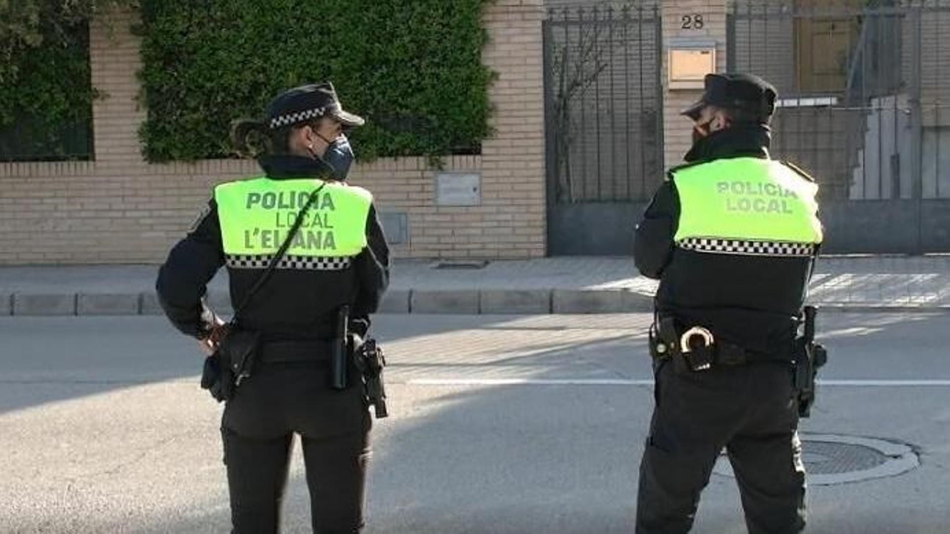 Hallan el cadáver de una mujer de 56 años, en estado de descomposición, en su casa en La Eliana, Valencia